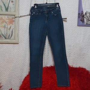 Womens Cotton DENIZEN Levis Jeans Sz 26/31 A Sz 4 CLASSIC SKINNYS Low rise B22